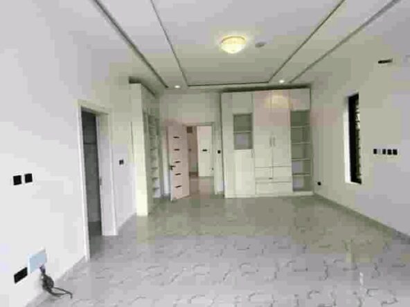 SWIMMING POOL - IKOTA = N165M (6)