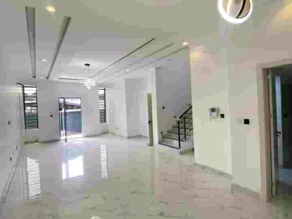 SWIMMING POOL - IKOTA = N165M (7)